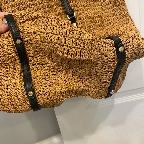 Like new! Michael Kors raffia handbag - Picture 10 of 11